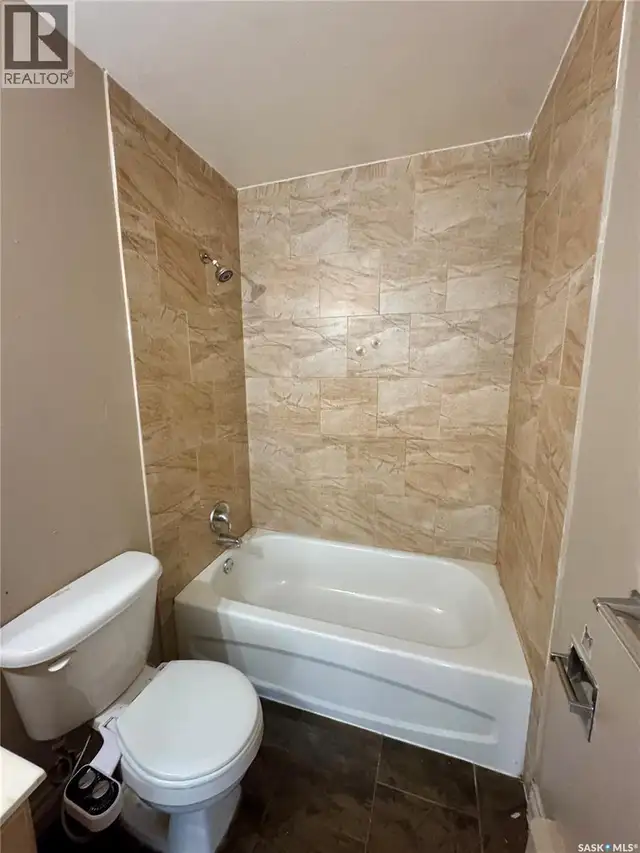 11 2320 13TH AVENUE Regina, Saskatchewan in Condos for Sale in Regina - Image 11