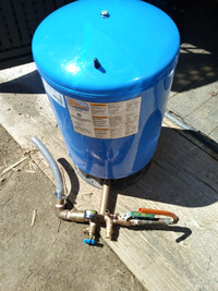 bladder water tank with t and shut off and gauge