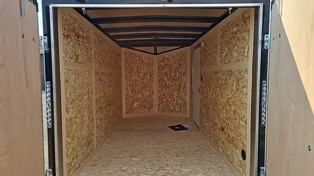 2026 Cargo Mate 6'x12' Steel Single Axle Enclosed Trailer EHECO6 in Cargo & Utility Trailers in Norfolk County - Image 11