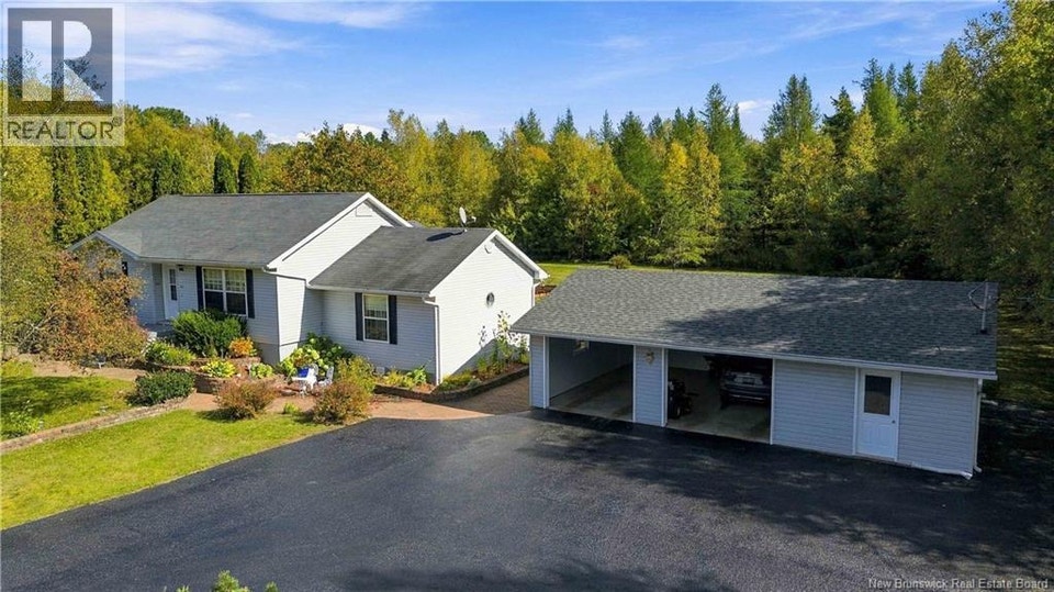 816 Route 102 Swan Creek, New Brunswick | Houses for Sale | Fredericton ...