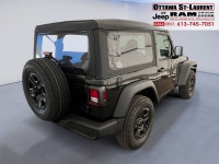 Soft top 8-spd automatic transmission 2.0L DOHC i 4 DI turbocharged engine w/ Stop/Start Power windo... (image 6)