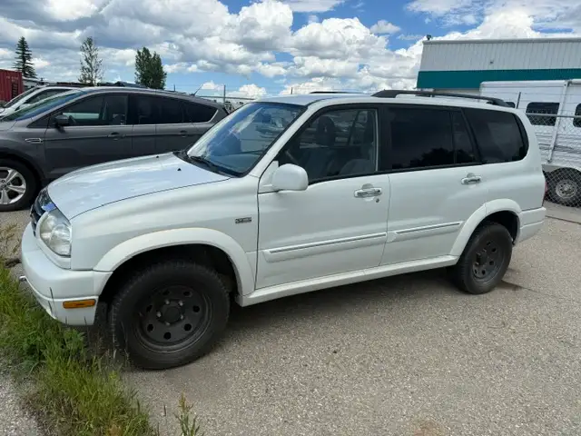 2002 SUZUKI GRAND VITARA 4X4 TOW VEHICLE
