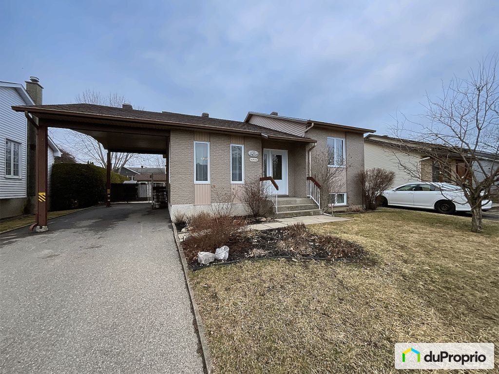 $495,000 - Bungalow for sale in St-Hyacinthe — photo 1