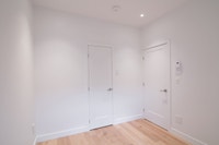 Renovated Akelius three bedroom apartment for rent. Located near avenue Mariette in the Notre-Dame-D... (image 7)