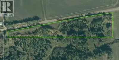 Escape to your own private hideaway on this 7.88-acre rural acreage lot, perfectly positioned for co...
