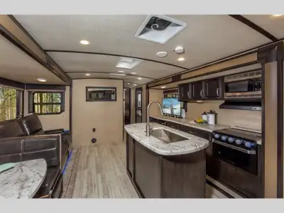 2019 Grand Design Imagine 2670MK Located at our Acheson Location10420 276 Street, Acheson, AB Floorp...