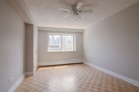 Akelius one bedroom apartment for rent. Located near Drummond and Sherbrooke in the Downtown - McGil... (image 6)