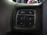 RAM 1500 2021 CLASSIC EXPRESS NIGHT EDITION V-6 3.6 LITRES QUAD-CAB BOITE 6.4 PIEDS 4X4 / MAGS 20 PO... (image 8)