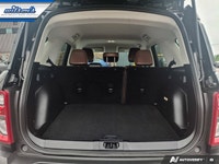 Come see this certified 2025 Ford Bronco Sport Outer Banks 4x4 | Leather Trim | Heated Seats + Steer... (image 9)