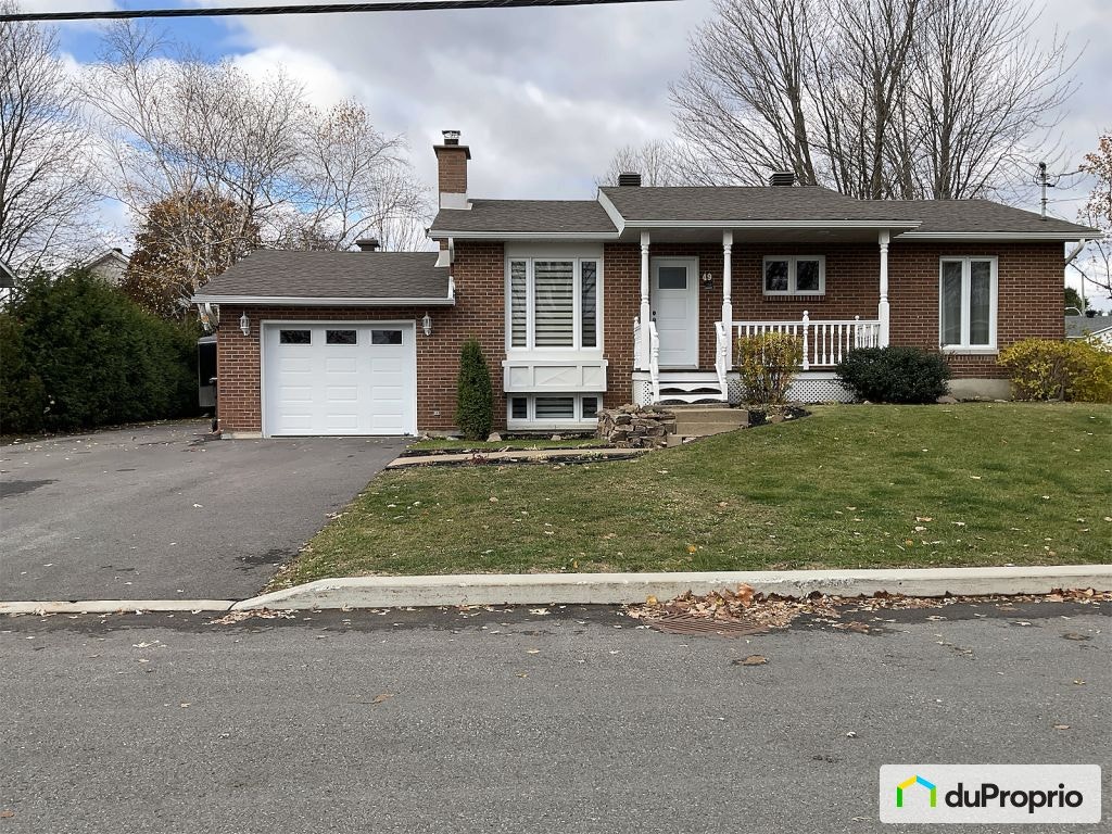 $549,000 - Bungalow for sale in St-Esprit — photo 1