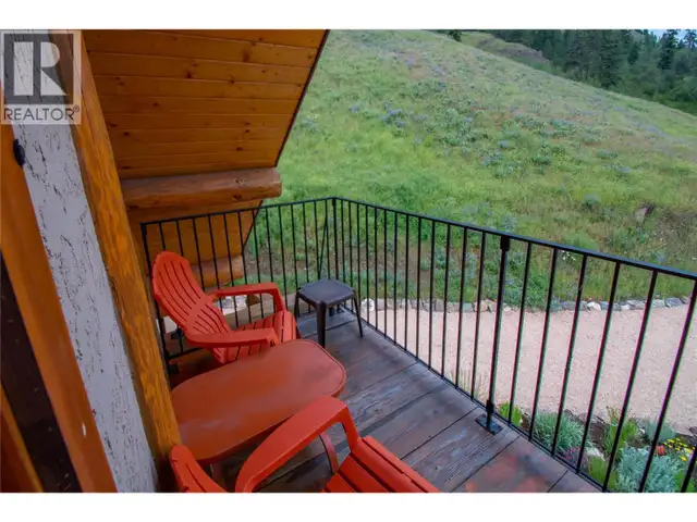 1225 Round Lake Road Armstrong, British Columbia in Houses for Sale in Vernon - Image 31