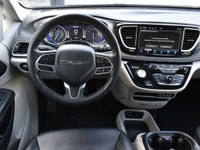APPLE CAR PLAY, BALANCE OF WARRANTY, ANDROID AUTO, **MARKET VALUE PRICING**, CLEAN CARFAX, 10.1" Tou... (image 9)