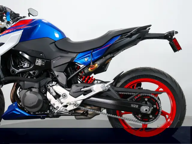 2025 BMW F900R in Street, Cruisers & Choppers in Kelowna - Image 13