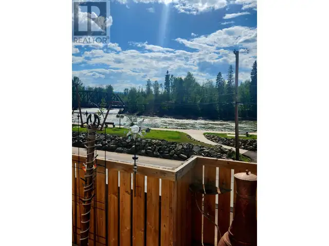 1709 RIVERSIDE STREET Telkwa, British Columbia in Commercial & Office Space for Sale in Smithers - Image 4