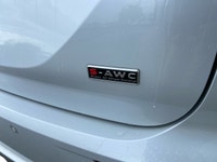 This Mitsubishi Outlander has a powerful Regular Unleaded I-4 2.5 L/152 engine powering this Variabl... (image 9)