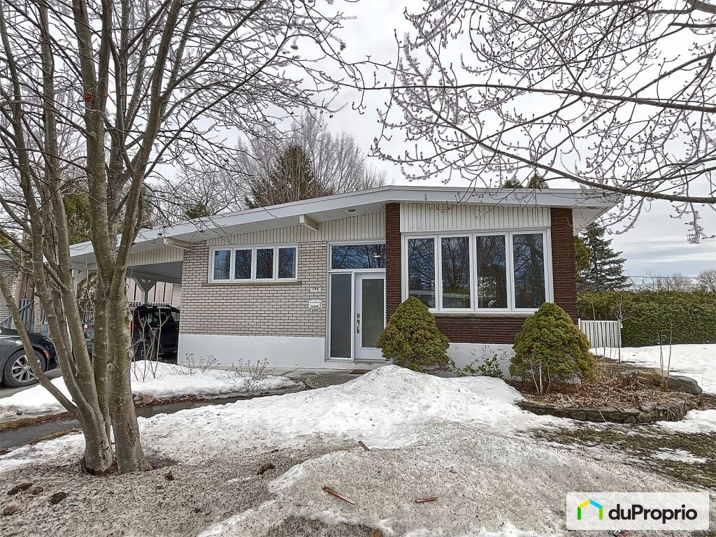 $639,500 - Bungalow for sale in Ste-Dorothee — photo 1