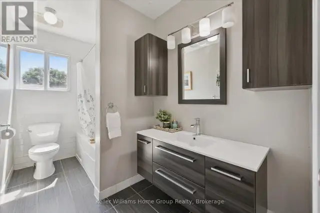 273 COLBORNE STREET Centre Wellington (Elora/Salem), Ontario in Houses for Sale in Kitchener / Waterloo - Image 24