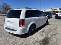 13,470 $ plus HST and licensing plus 599 safety fee ONE OWNER Alloy Wheels 26 Service Records Fronte... (image 3)