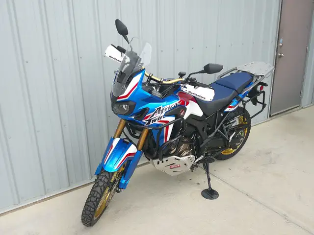 2019 Honda Africa Twin Biweekly $94 OAC  in Sport Touring in Edmonton - Image 6