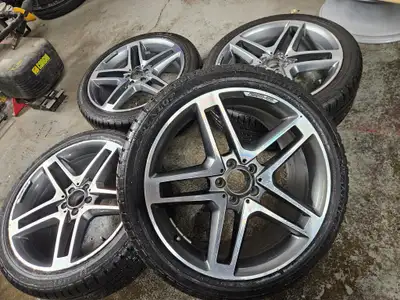 Good set of original Mercedes GLK wheels mounted on Dunlop summer tires. NOTE: Wheels have some curb...