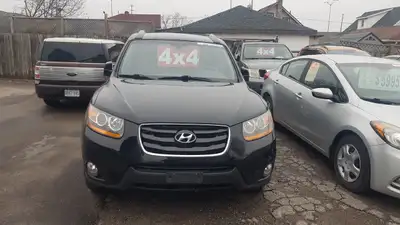6 Cylinder Engine, Automatic Transmission, Black in Colour, Air, Tilt, PW, PL, Power Mirrors, Delay...