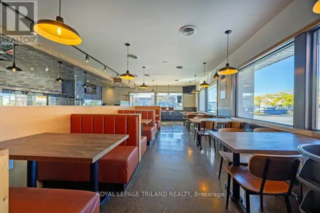 985 TALBOT STREET St. Thomas, Ontario in Commercial & Office Space for Rent in London - Image 15