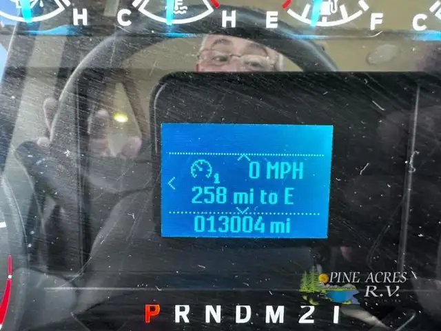 2021 Holiday Rambler Admiral 34J only 13 Milles in RVs & Motorhomes in Moncton - Image 24