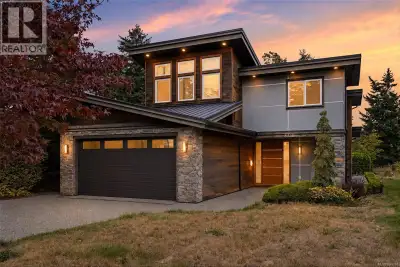 Architectural sophistication meets West Coast warmth in this exceptional custom modern 4 bed 4 bath...