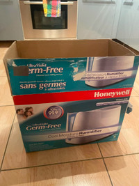Honeywell UV Germ Free Cool Moisture Humidifier - NEEDS FILTER