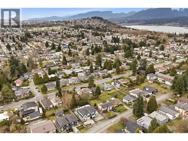 Upper 1106 DUTHIE AVENUE Burnaby, British Columbia in Long Term Rentals in Burnaby/New Westminster - Image 4