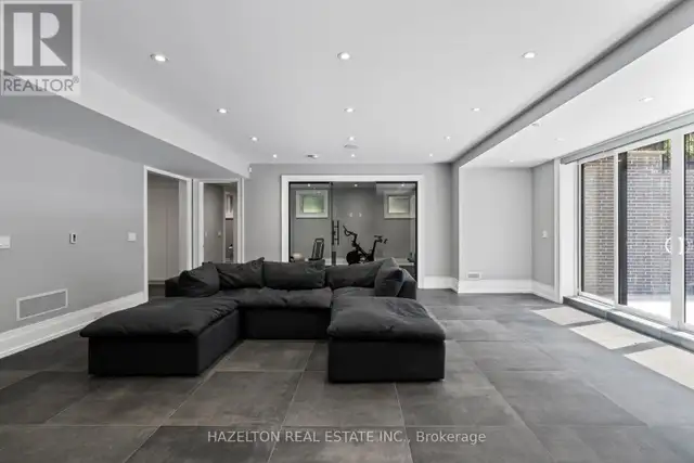 71 YORKVIEW DRIVE Toronto (Willowdale West), Ontario in Houses for Sale in City of Toronto - Image 37