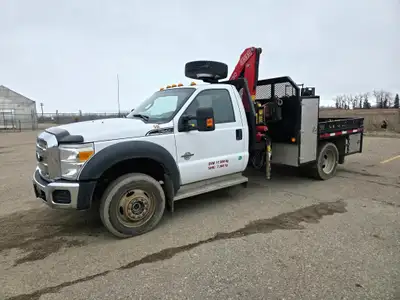 2012 Ford F-550XLT Flat Deck with FASSI F45 Knuckle Boom Picker Comes with a 6.7L Ford Powerstroke d...
