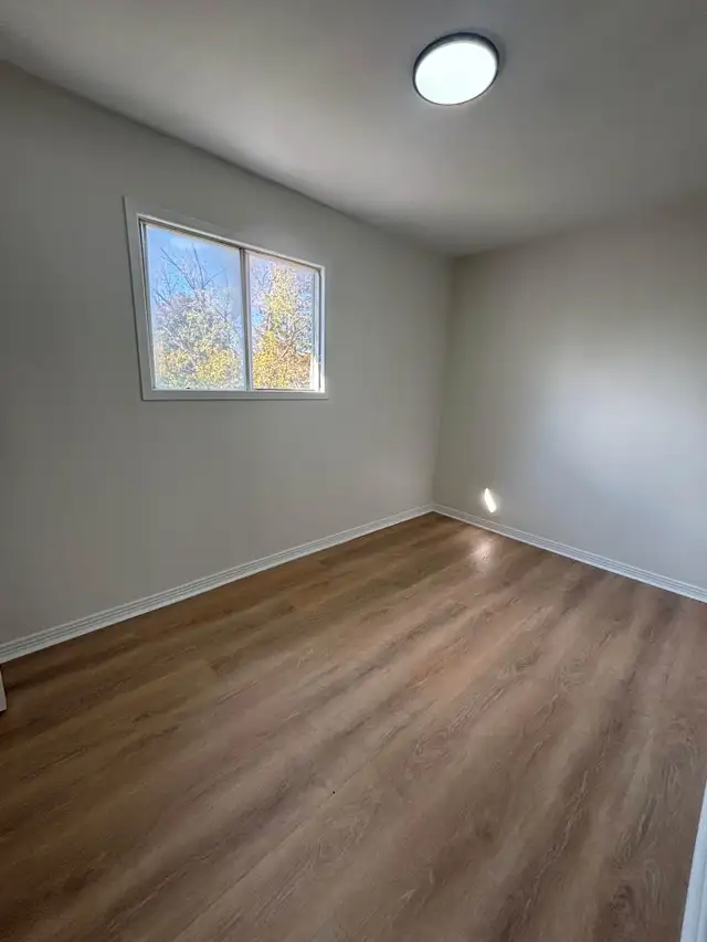 Large, Family-Friendly Apartment for Lease – $1,595 Inclusive in Long Term Rentals in Sarnia - Image 10