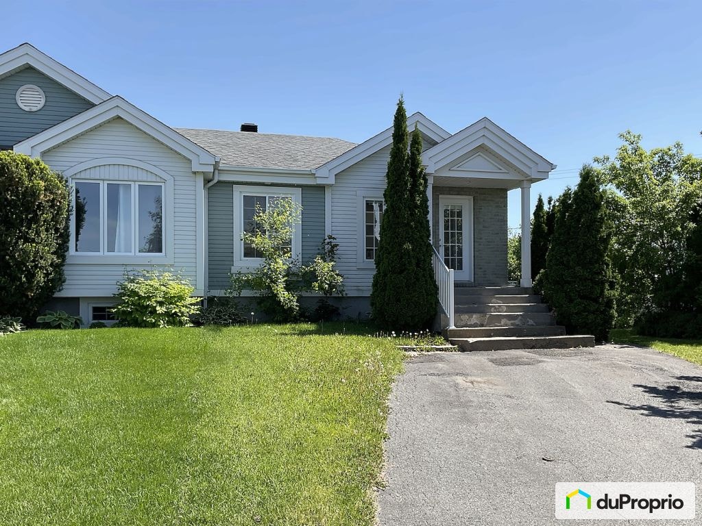 $514,500 - Semi-detached for sale in Varennes — photo 1