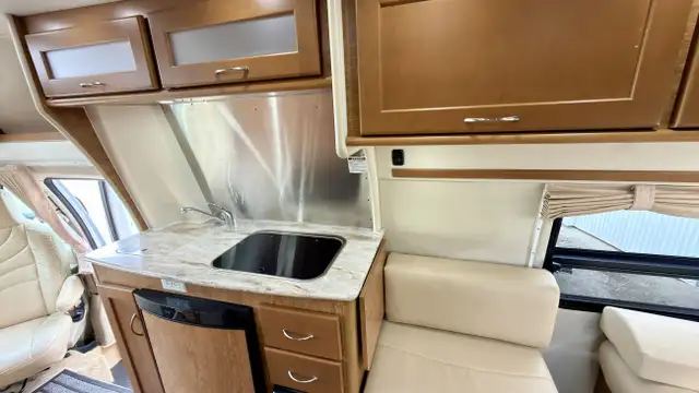 2010 PLEASURE-WAY Excel TS in RVs & Motorhomes in Victoria - Image 8