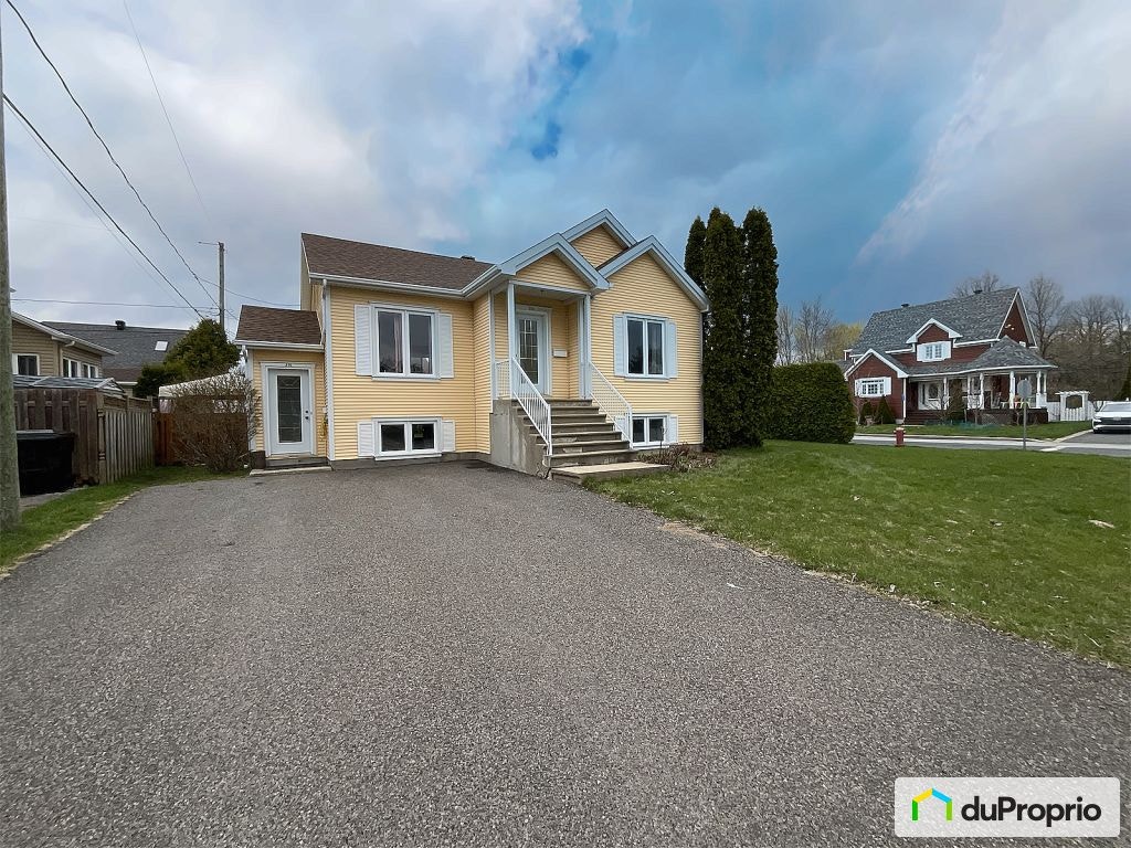 $600,000 - Duplex for sale in McMasterville — photo 2