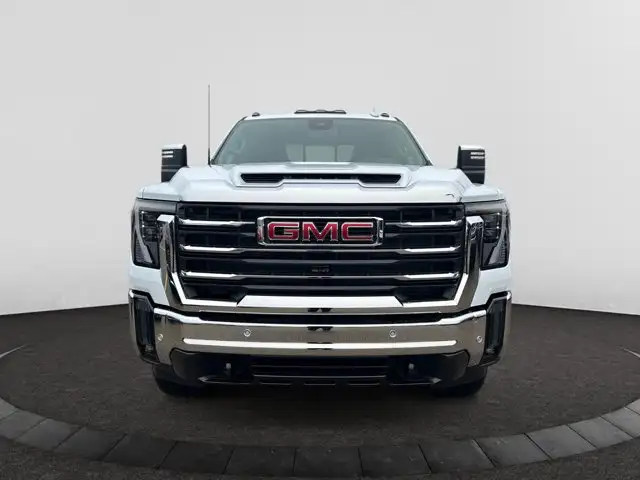 2026 GMC Sierra 2500HD SLT in Cars & Trucks in Regina - Image 9