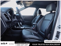 2023 Kia Seltos EX Odometer is 30004 kilometers below market average! Ready for anything, from the s... (image 9)