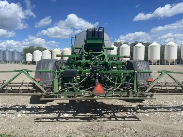 2023 John Deere 616R in Farming Equipment in Swift Current - Image 20