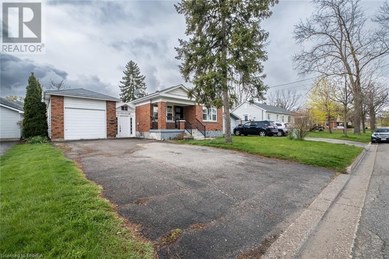 20 CHARLES Street Brantford, Ontario Houses for Sale Brantford Kijiji