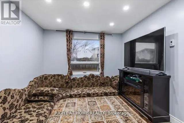 275 TAGGE CRESCENT Kitchener, Ontario in Houses for Sale in Kitchener / Waterloo - Image 7