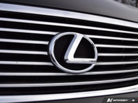 2009 Lexus LS 460 AWD - Accident-Free! - Well Maintained - Clean Title - Matte Black Wrap on Black L... (image 7)