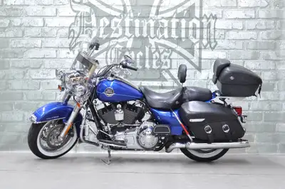 2010 Harley-Davidson Road King Classic FLHRC for sale! Only 38,000 km on this one and fresh out of o...