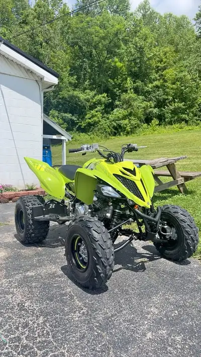 Welcome to Ride Collective - AB APPLY NOW: https://www.ridecollective.ca/get-pre-approved 2025 YAMAH...