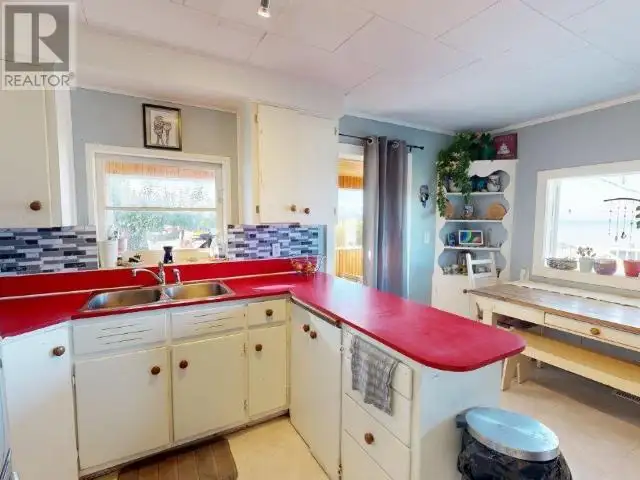 4692 HARWOOD AVE Powell River, British Columbia62867602911489123