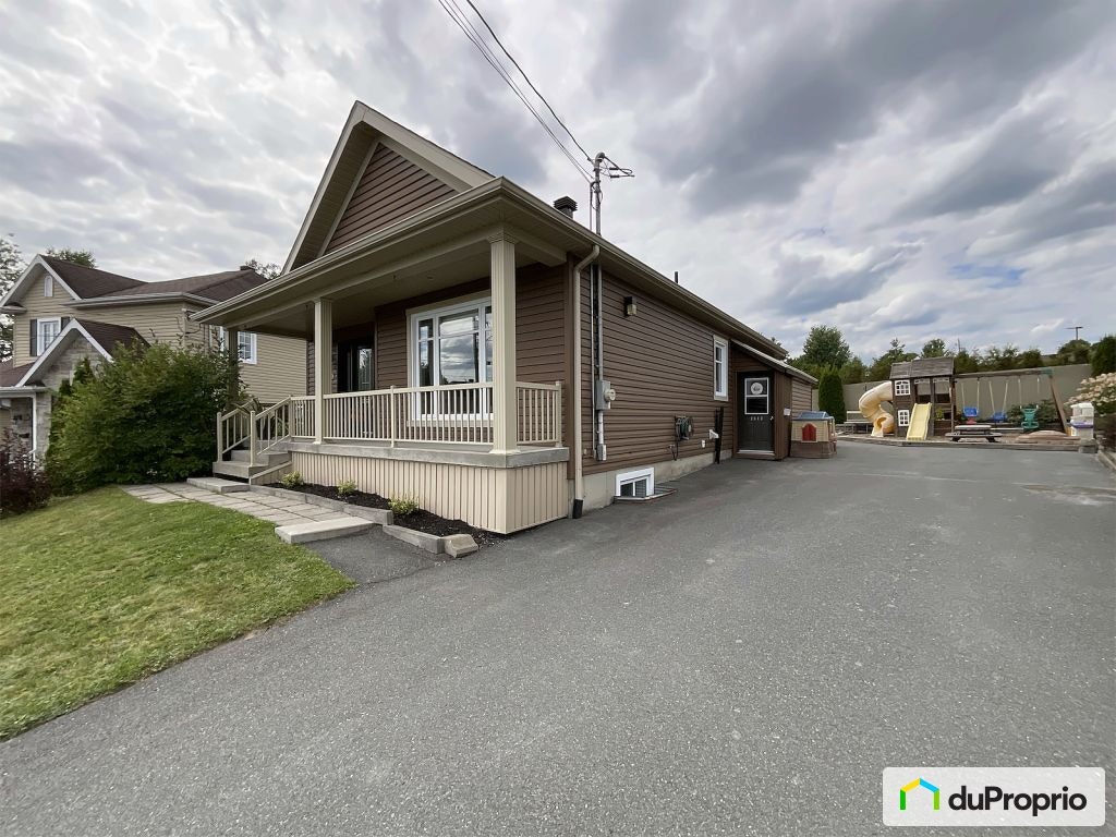 126e rue — photo 3