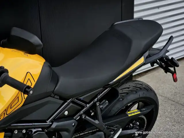 2026 Triumph Tiger Sport 800 Cosmic YellowSapphire Black in Street, Cruisers & Choppers in Oshawa / Durham Region - Image 18