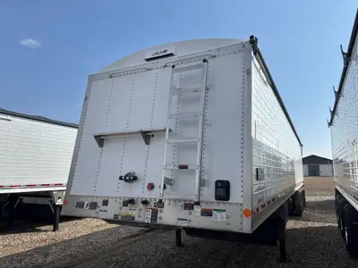 Golden West Trailer & Equipment is happy to help you get into your next trailer! 2020 WILSON 45' TRI...