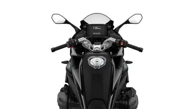 2026 BMW R1300RS in Sport Bikes in City of Montréal - Image 5