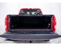 Libérez votre potentiel avec le Ford F-150 XLT Découvrez la quintessence de la puissance, de la poly... (image 8)